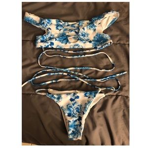 Off the shoulder/tie up bikini set
